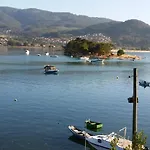 Casa De Madera Sobre El Mar Holiday home Nigran