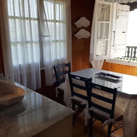 Tatil Evi Casa De Madera Sobre El Mar *