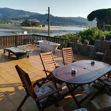 Feriehus Casa De Madera Sobre El Mar Nigrán