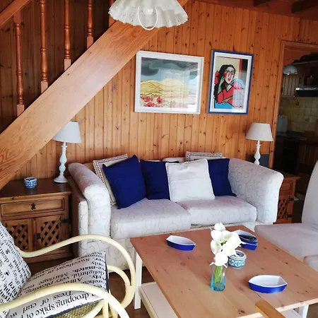 Casa De Madera Sobre El Mar Tatil Evi