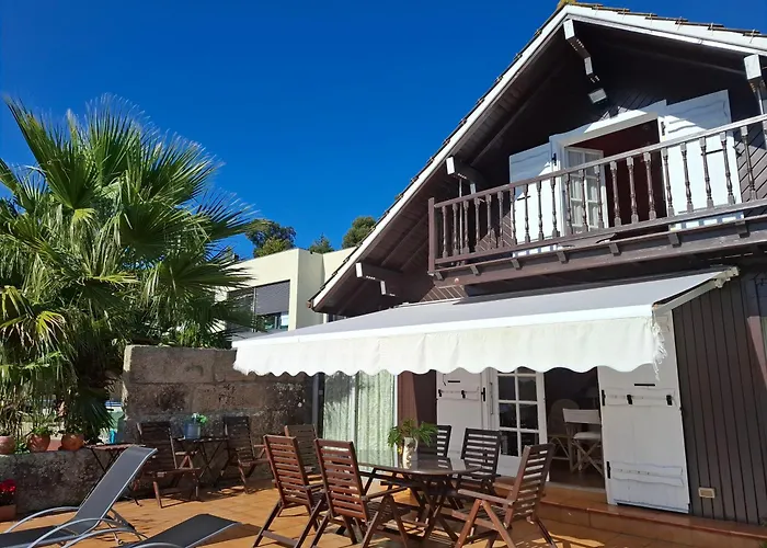 Casa De Madera Sobre El Mar Nigrán