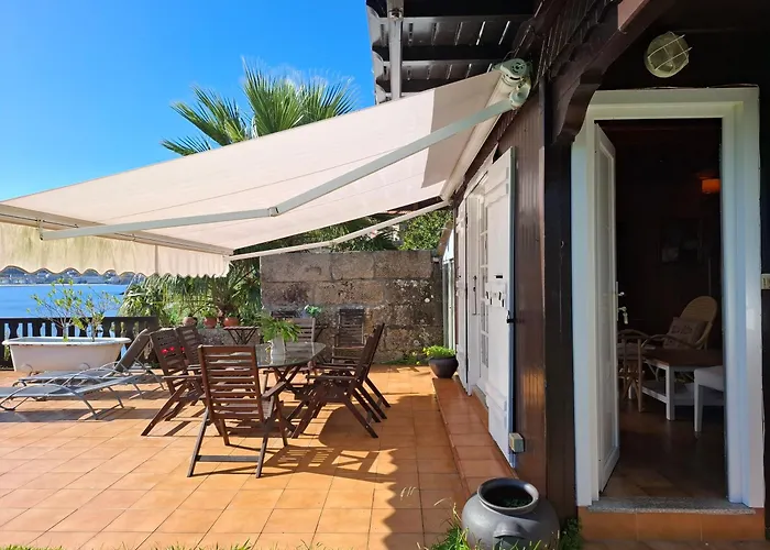 度假居 Casa De Madera Sobre El Mar *