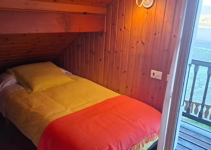 Casa De Madera Sobre El Mar Tatil Evi