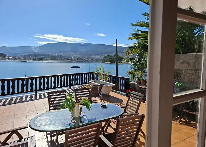 度假居 Casa De Madera Sobre El Mar *